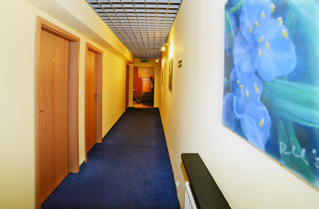 Centrum Słupca エクステリア 写真